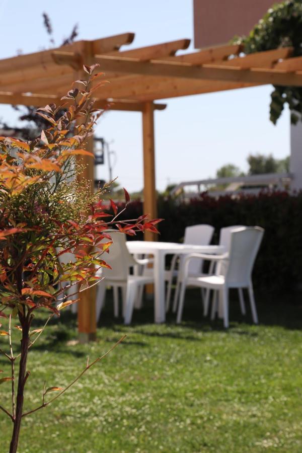 Tea Residence, Gjiri I Lalzit Villa Durres Ngoại thất bức ảnh