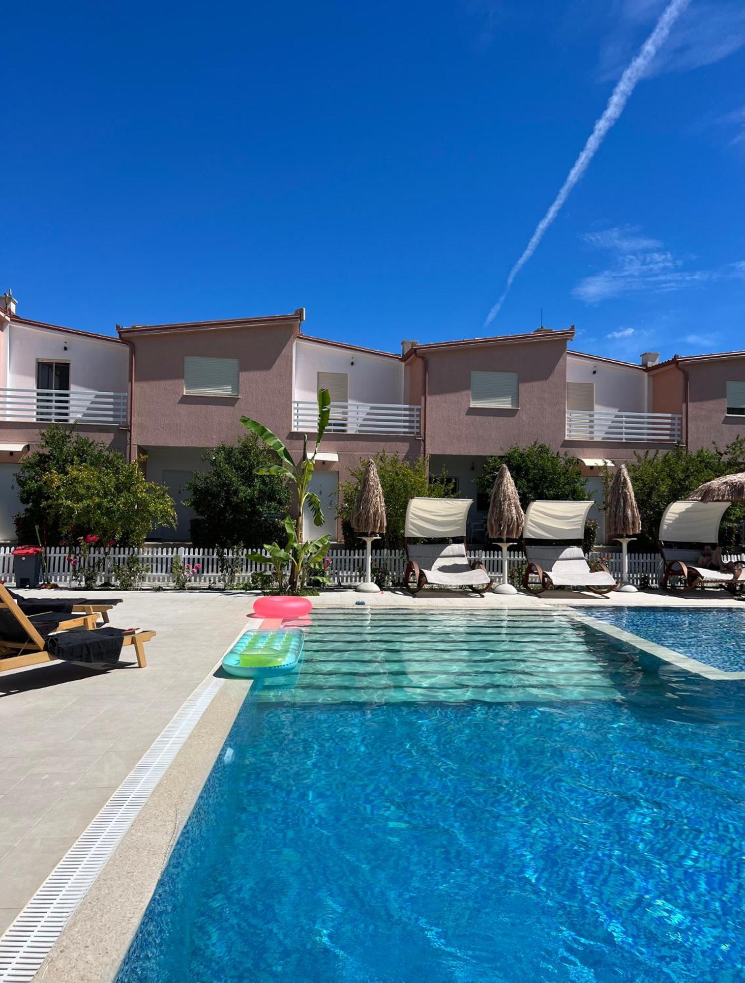 Tea Residence, Gjiri I Lalzit Villa Durres Ngoại thất bức ảnh